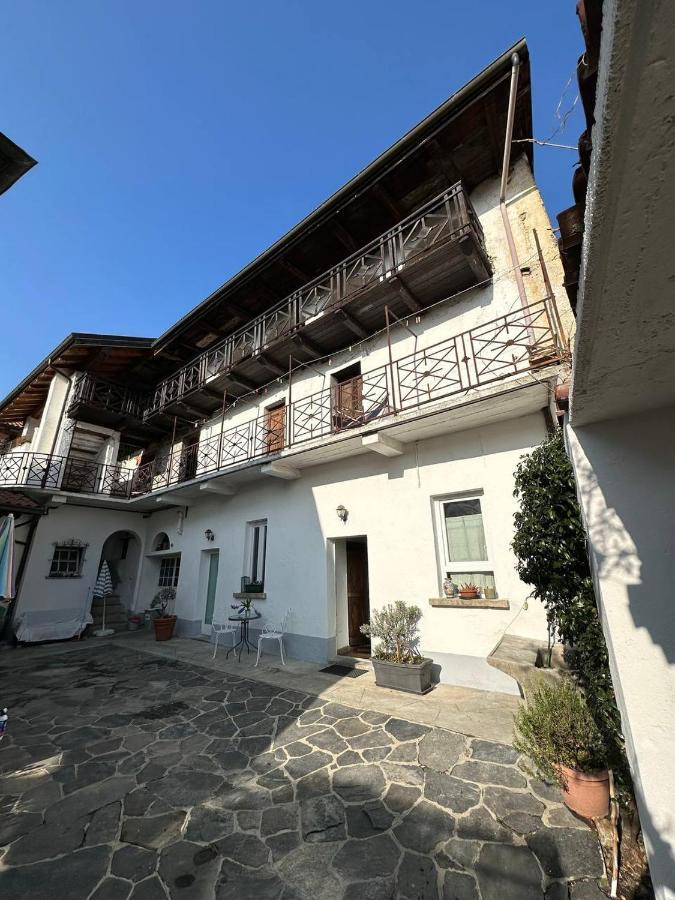 Casa Sasso E Legno Lejlighed Omegna Eksteriør billede